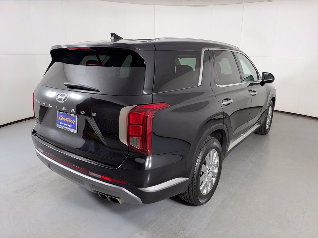 Used 2024 Hyundai Palisade SEL FWD image 8