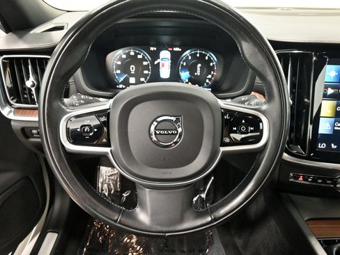 Used 2021 Volvo S60 T5 Inscription AWD/4WD image 7