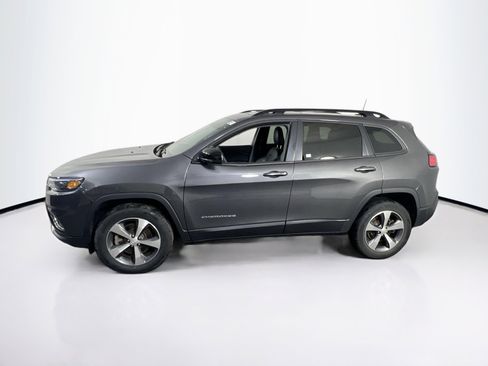 Used 2022 Jeep Cherokee Limited image 8