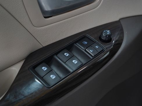Used 2017 Toyota Sienna XLE Premium AWD/4WD image 25