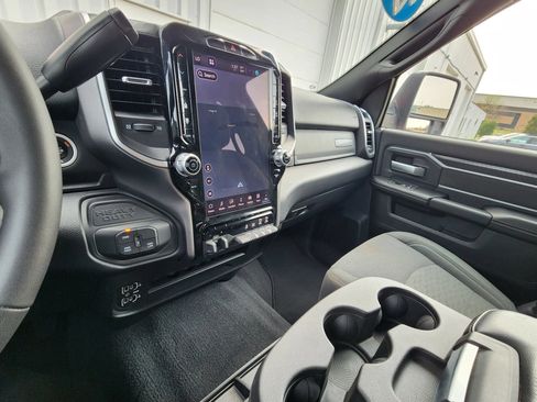 Used 2026 RAM 2500 Big Horn AWD/4WD image 24
