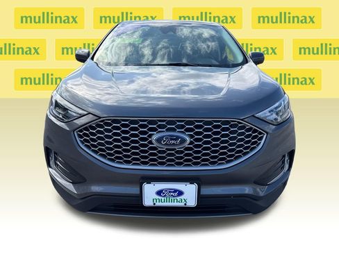 Certified 2024 Ford Edge SEL w/ Convenience Package image 9