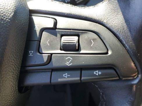 Used 2019 Cadillac XT4 Luxury image 20