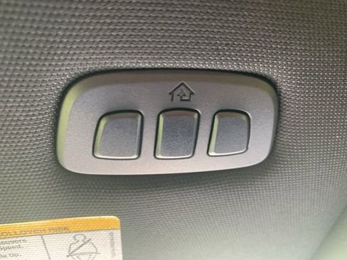 Certified 2024 Ford F150 Platinum image 30