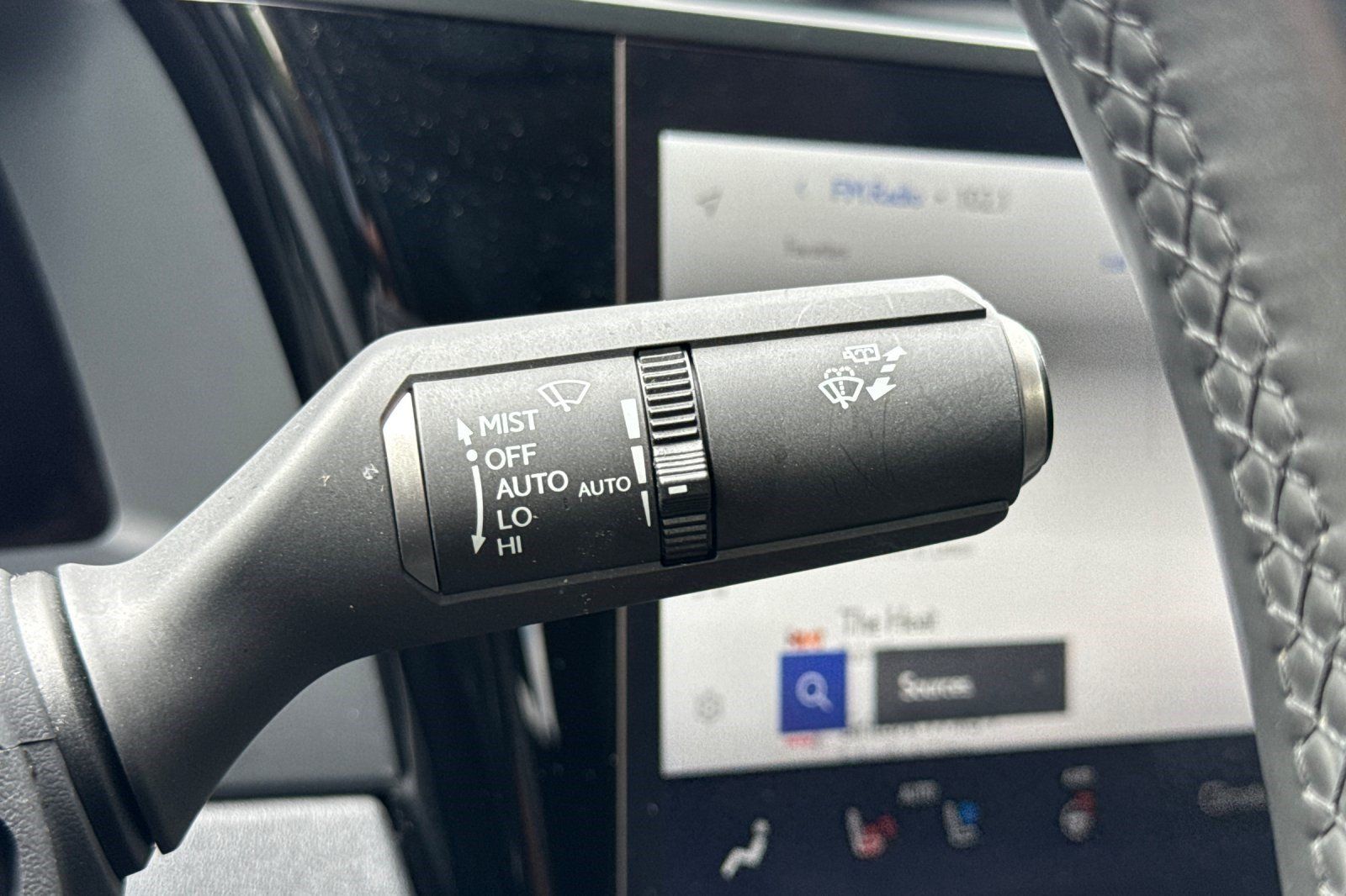 Certified 2023 Lexus RZ 450e Premium w/ Technology Package AWD/4WD image 34