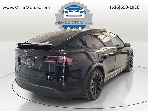 Used 2022 Tesla Model X Plaid AWD/4WD image 6
