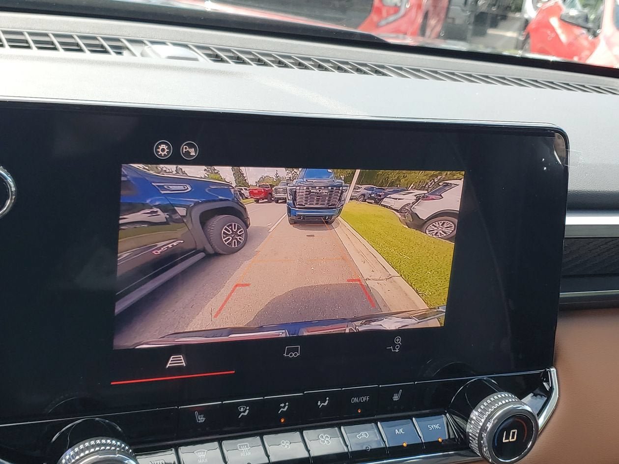 New 2026 GMC Canyon AT4 AWD/4WD image 22