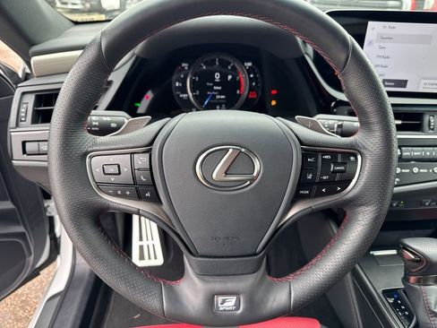 Used 2025 Lexus ES 350 F Sport image 10