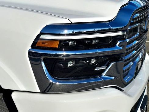 New 2026 RAM 3500 Big Horn w/ Laramie Trim Package image 31