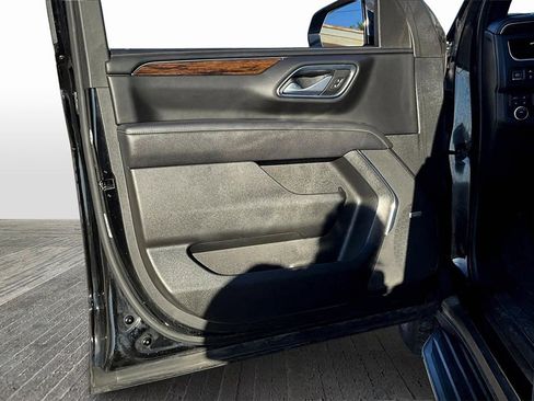 Used 2023 Chevrolet Tahoe Premier image 18