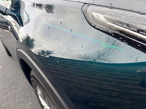 Used 2025 Cadillac XT4 Premium Luxury w/ Cold Weather Package image 9