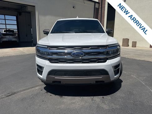 Used 2024 Ford Expedition Max King Ranch AWD/4WD image 2