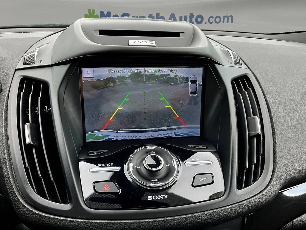 Used 2017 Ford Escape Titanium AWD/4WD image 17