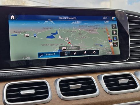 Used 2021 Mercedes-Benz GLE 350 4MATIC image 29