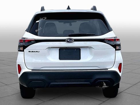 New 2026 Subaru Forester Premium AWD/4WD image 4