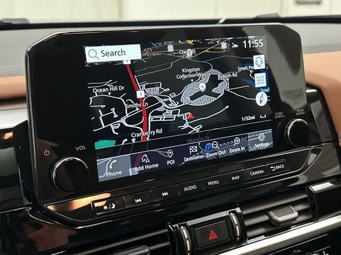 New 2025 Nissan Pathfinder Platinum w/ Cargo Package image 26