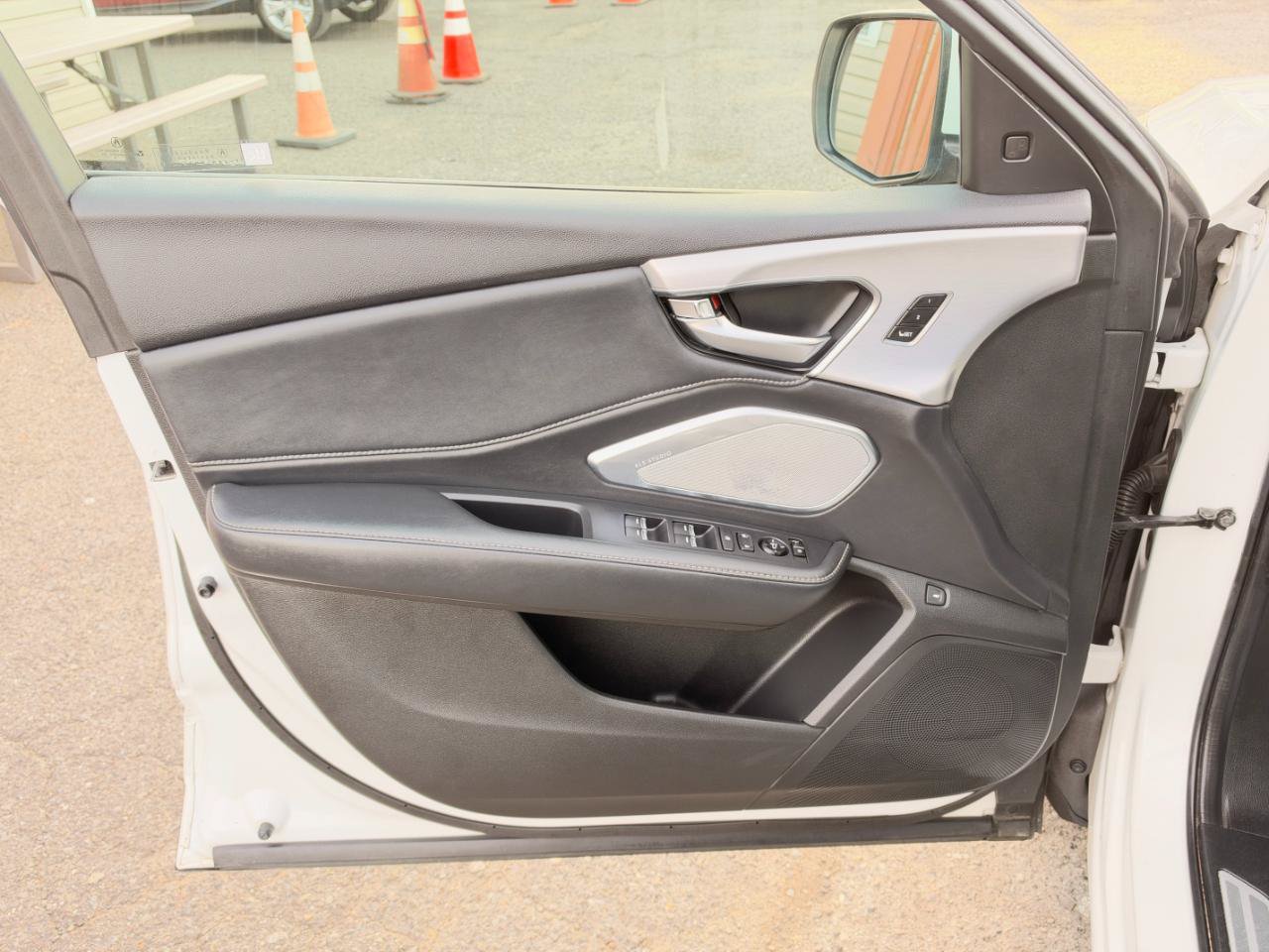 Used 2020 Acura RDX w/ Technology Package AWD/4WD image 15