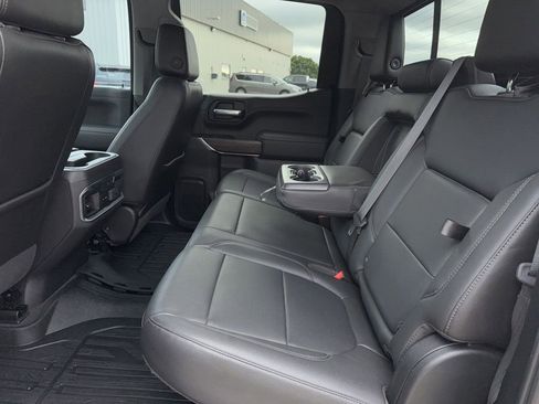 Used 2020 GMC Sierra 1500 SLT AWD/4WD image 11