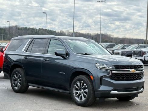 Used 2021 Chevrolet Tahoe LS w/ Driver Alert Package image 38