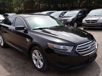 Used 2016 Ford Taurus SE