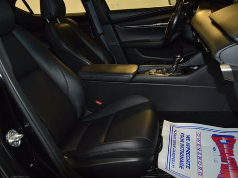 Used 2024 MAZDA MAZDA3 s FWD image 11