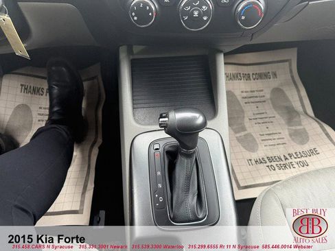 Used 2015 Kia Forte LX image 18