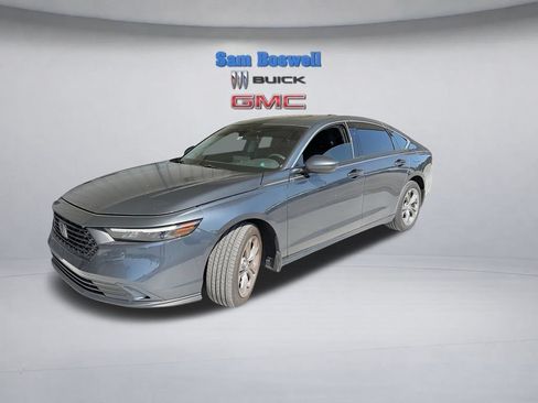 Used 2024 Honda Accord EX image 4