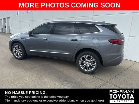Used 2020 Buick Enclave Avenir w/ Avenir Technology Package AWD/4WD image 4