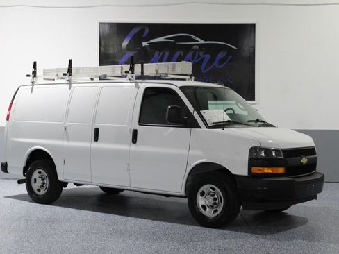 Used 2021 Chevrolet Express 2500 w/ Driver Convenience Package image 1