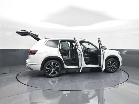 Used 2025 Volkswagen Atlas SEL Premium R-Line image 95