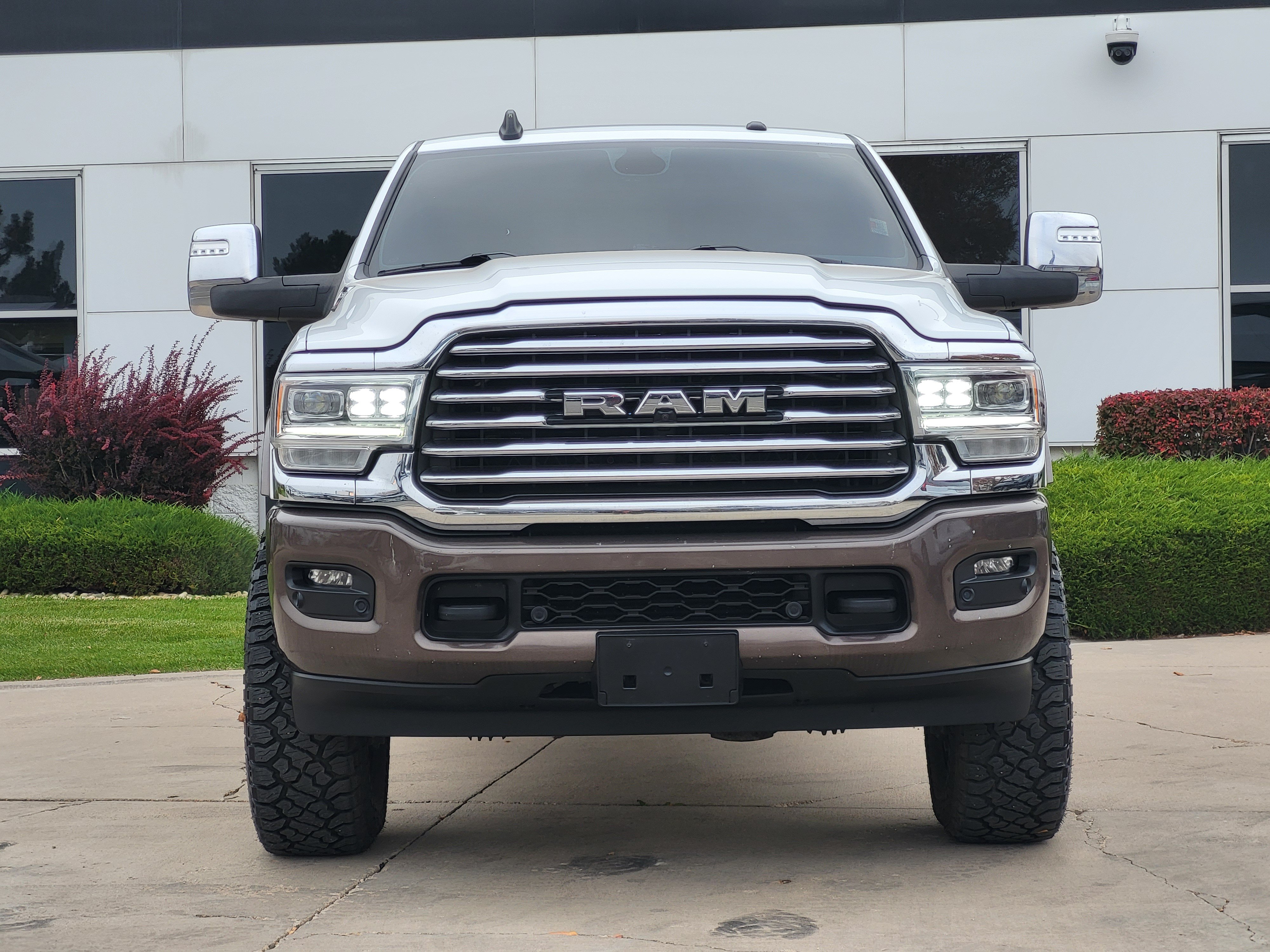 Used 2023 RAM 2500 Limited AWD/4WD image 8