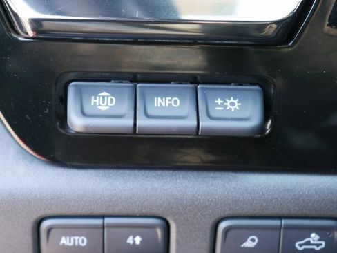 Used 2023 Chevrolet Silverado 1500 ZR2 w/ Technology Package image 35