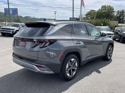 New 2026 Hyundai Tucson SEL image 3