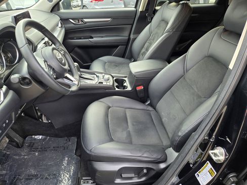 Used 2019 MAZDA CX-5 Touring image 15