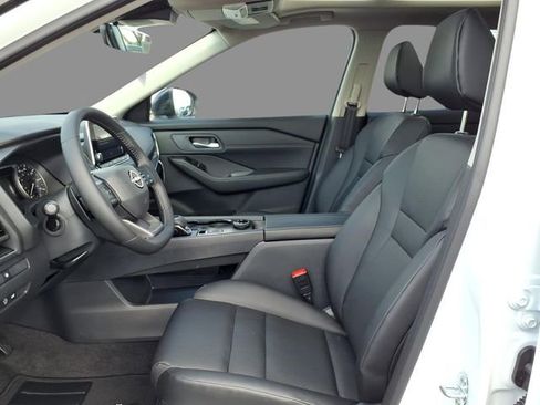 New 2026 Nissan Rogue SV image 20