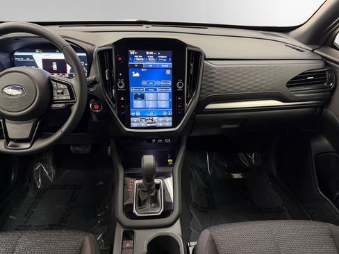 Used 2025 Subaru Forester Premium image 11