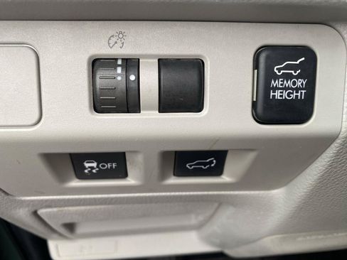 Used 2015 Subaru Forester 2.5i Touring w/ Eyesight & Navigation System AWD/4WD image 14