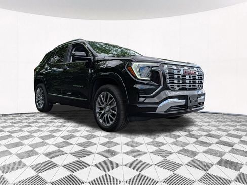 Used 2026 GMC Terrain Denali AWD/4WD image 16