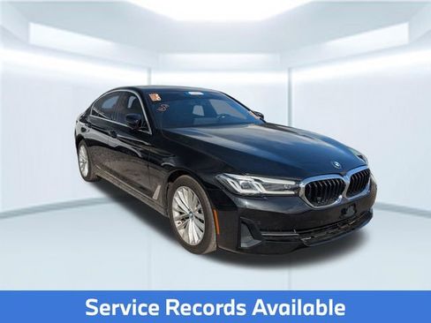 Used 2023 BMW 530i w/ Premium Package RWD image 4