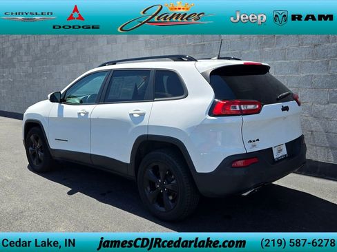 Used 2018 Jeep Cherokee Limited w/ High Altitude Package AWD/4WD image 3