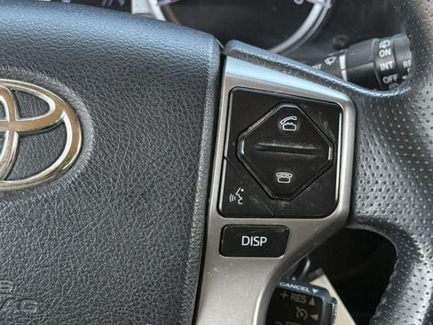 Used 2018 Toyota 4Runner SR5 RWD image 15