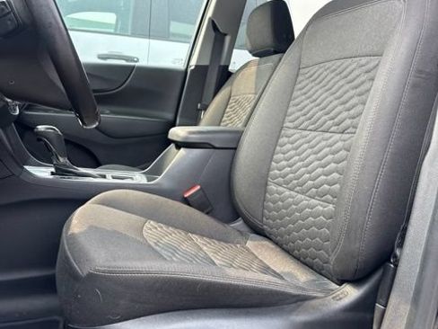 Used 2020 Chevrolet Equinox LT w/ Driver Convenience Package FWD image 8