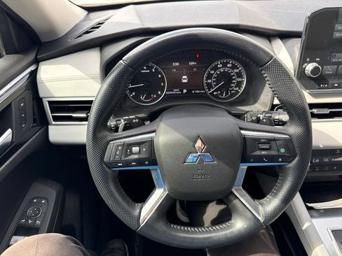 Used 2022 Mitsubishi Outlander SEL AWD/4WD image 6