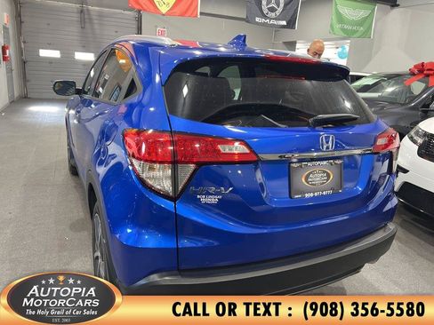 Used 2022 Honda HR-V EX-L image 5