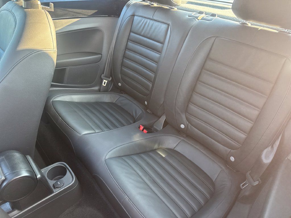 Used 2016 Volkswagen Beetle R-Line SE FWD image 26
