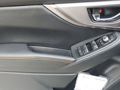 Used 2023 Subaru Crosstrek 2.5i Limited w/ Moonroof Package image 18