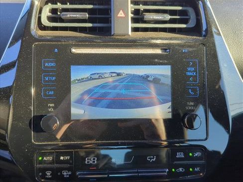 Used 2017 Toyota Prius Two image 16