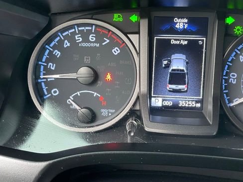 Used 2023 Toyota Tacoma TRD Off-Road w/ TRD Premium Off Road Package image 14