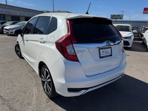 Used 2018 Honda Fit EX image 5