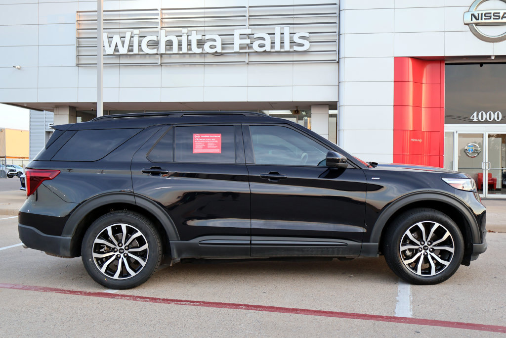 Used 2022 Ford Explorer ST-Line RWD image 6